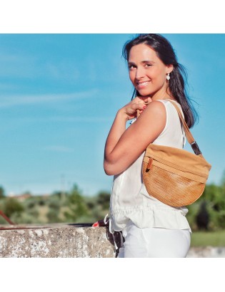 Mom's Pouch perfurada - edição limitada