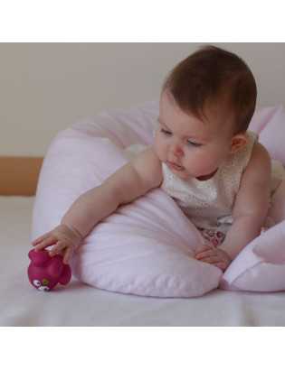 Espreguiçadeira que se transforma em almofada de amamentação