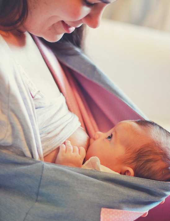 O porta-bebés que simplifica a tua maternidade O porta-bebés que simplifica a tua maternidade