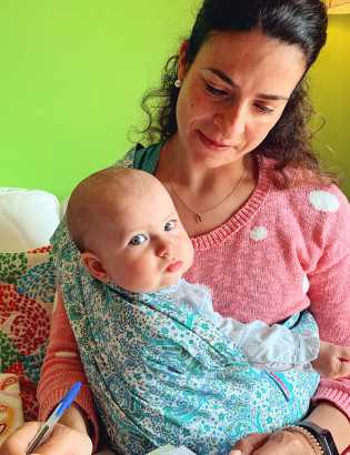 o porta-bebés ergonómico e prático.