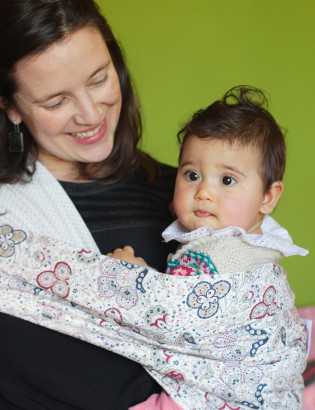 Mais colo, menos complicações, babywearing Portugal.