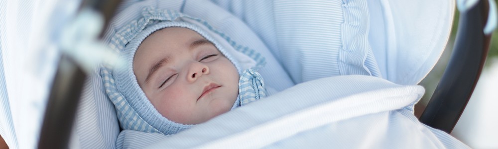 Utilize as forras  Pulguinhas para personalizar o ovinho do bebé.